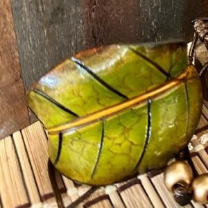 Brazalete de hoja frutal colores Verdosos